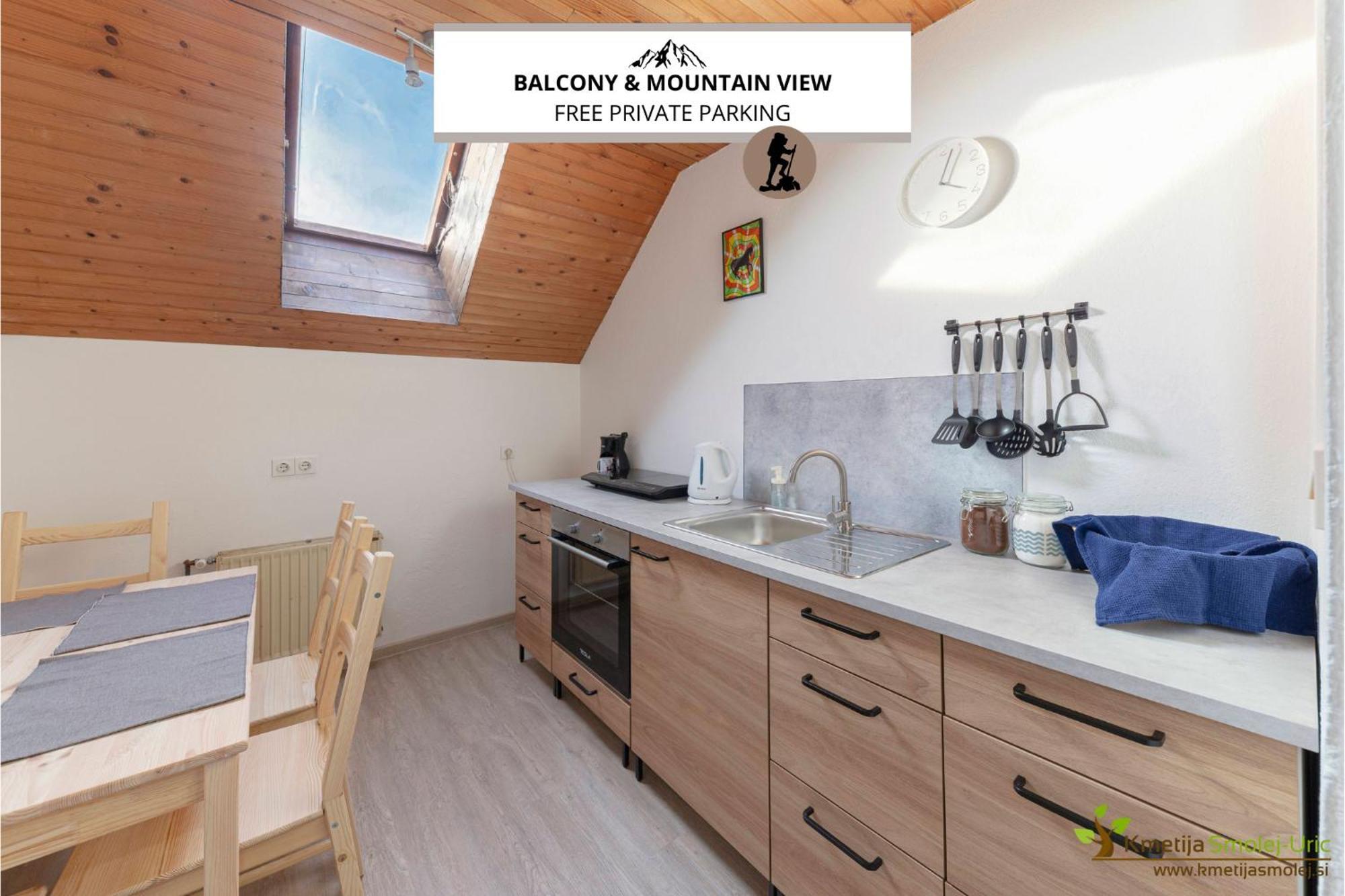 Apartments Farm House Uric Jesenice Buitenkant foto